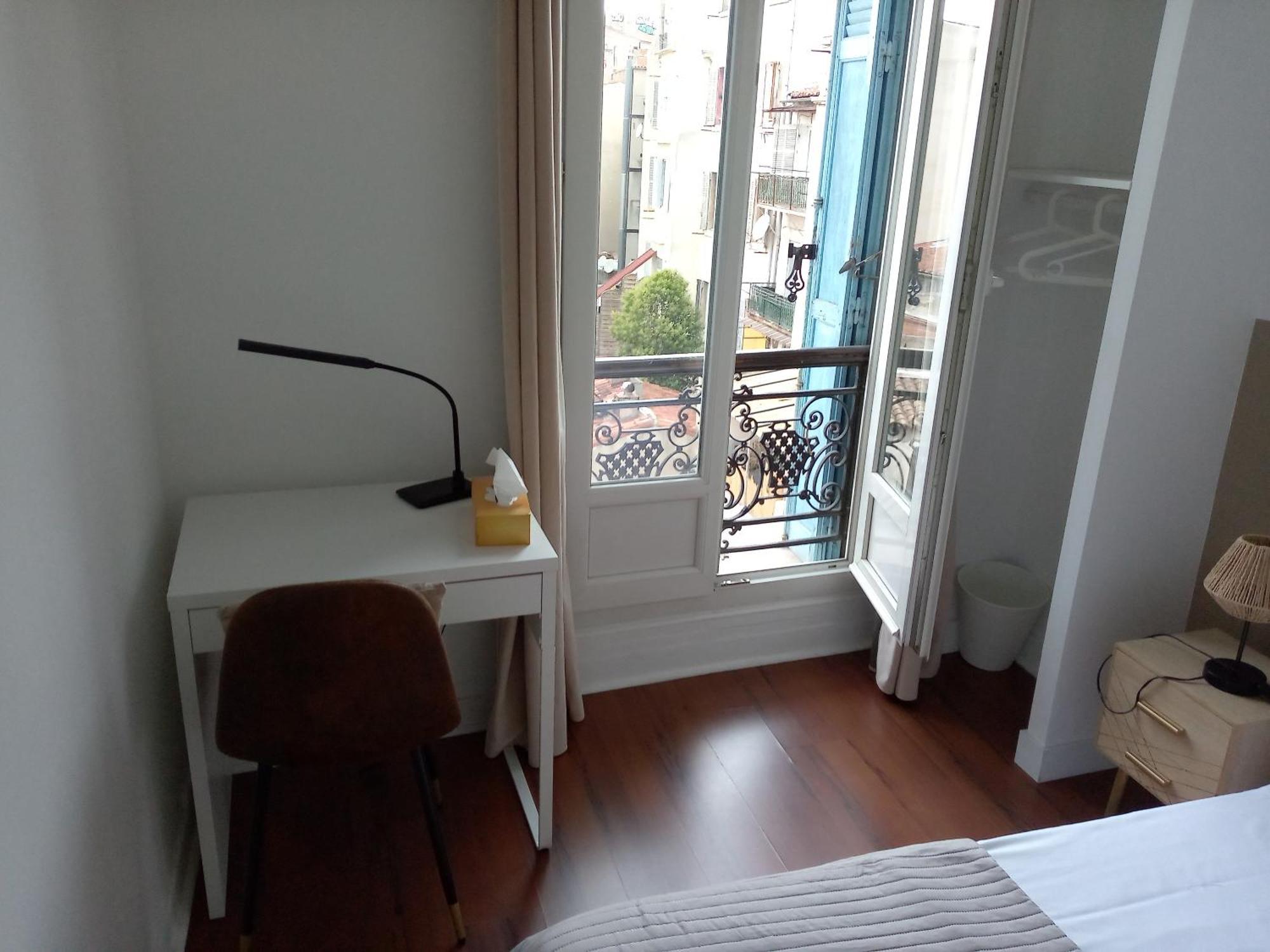 Quartier Le Plus Anime De Marseille "La Plaine Cours Julien "Chambre Avec Salle De Bain Wc Privee Integrees "Dans Appartement Екстер'єр фото