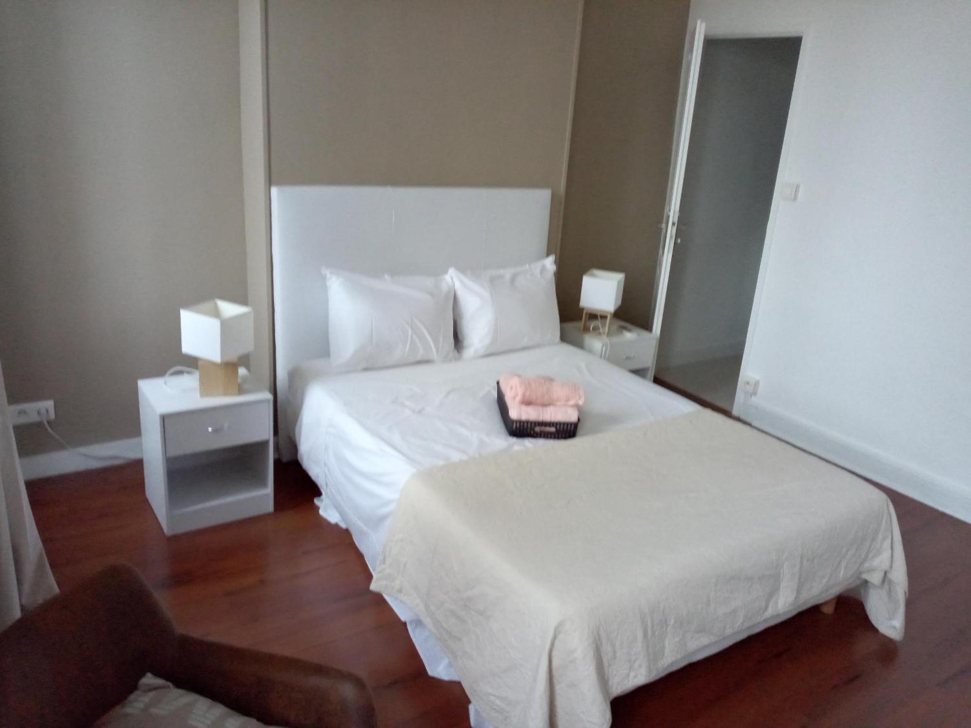 Quartier Le Plus Anime De Marseille "La Plaine Cours Julien "Chambre Avec Salle De Bain Wc Privee Integrees "Dans Appartement Екстер'єр фото
